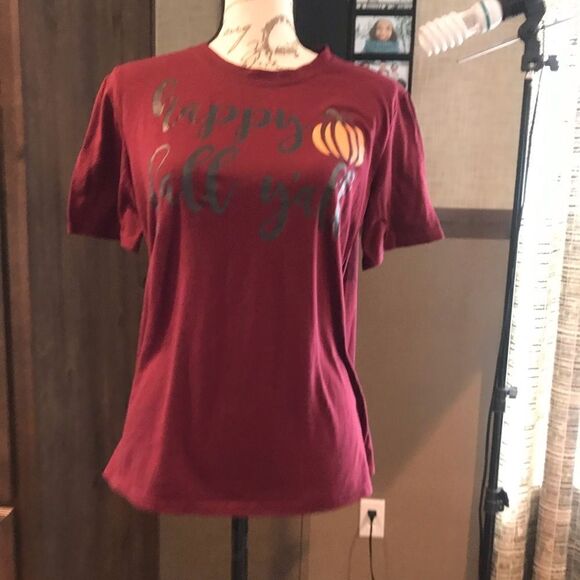 Unlisted Women's Maroon T-Shirt Size Medium - Picture 6 of 13